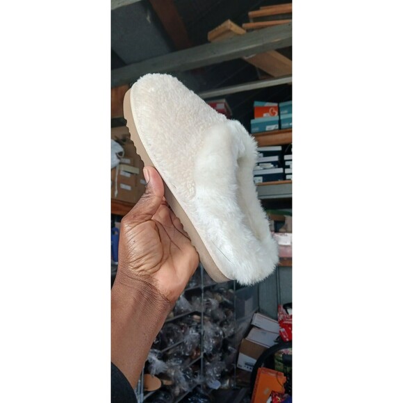Style & Co. Teddiee Faux Fur Slippers Comfort Shoes Cream Women’s US 5M $49 - Picture 3 of 10